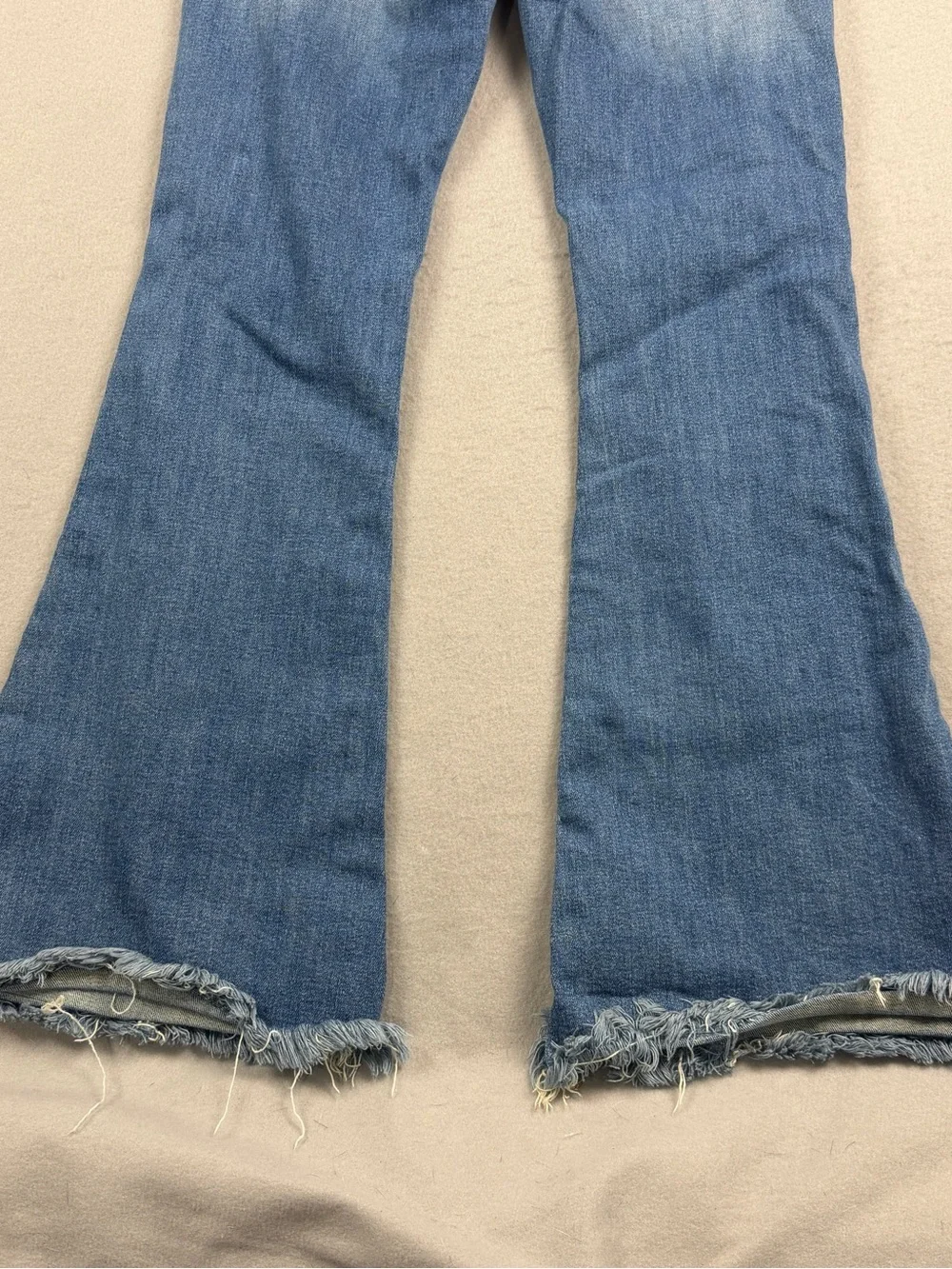 Risen Flare Jeans Womens Size 11 Distressed with Button Fly Y2K - Picture 8 of 11